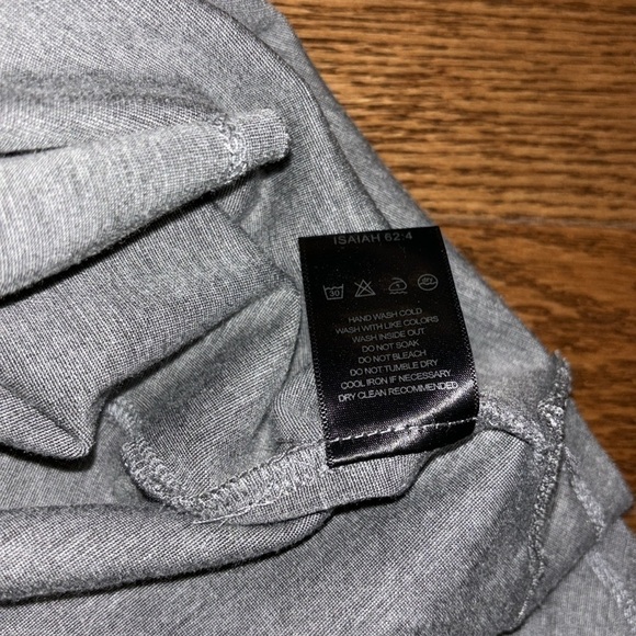 Beulah style grey short sleeves round neck  top Sz M/L - Picture 7 of 16